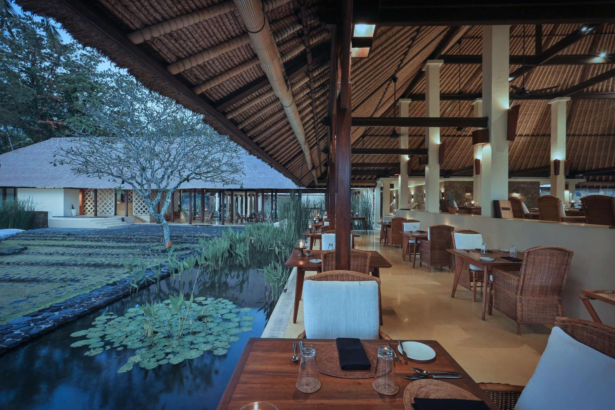 Alila Manggis Hotel Candi Dasa  Exterior photo