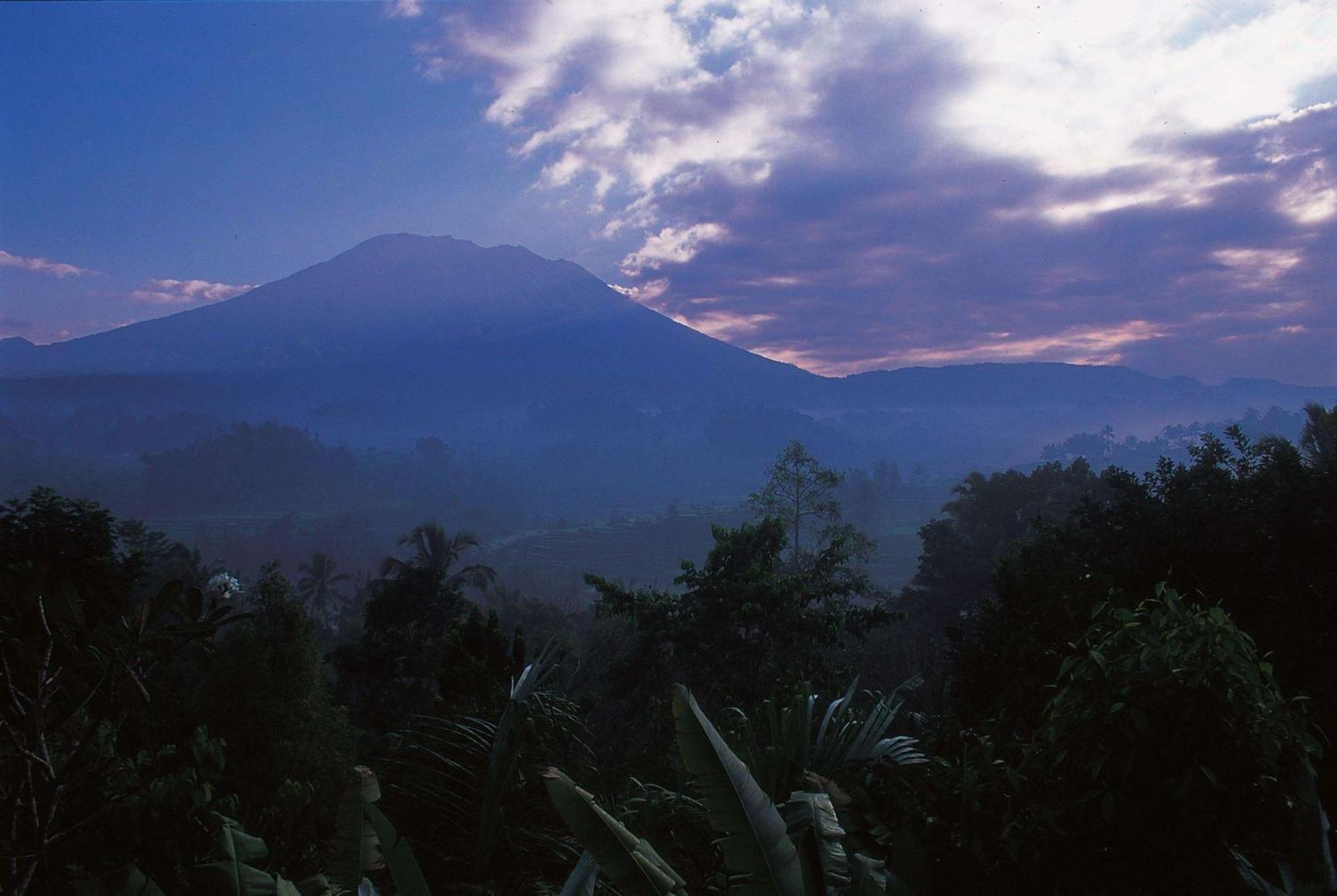 Alila Manggis Hotel Candi Dasa  Exterior photo